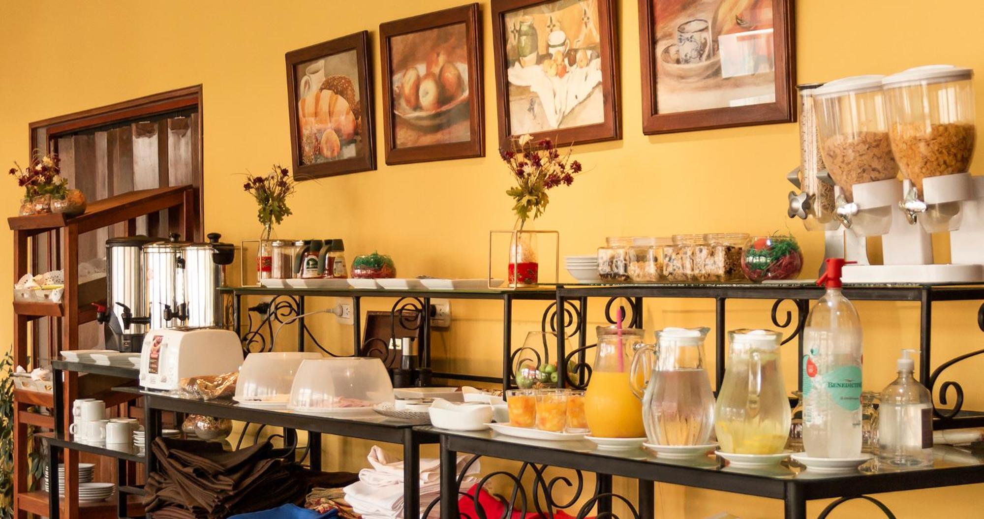 Hotel Los Sauces كفايات المظهر الخارجي الصورة